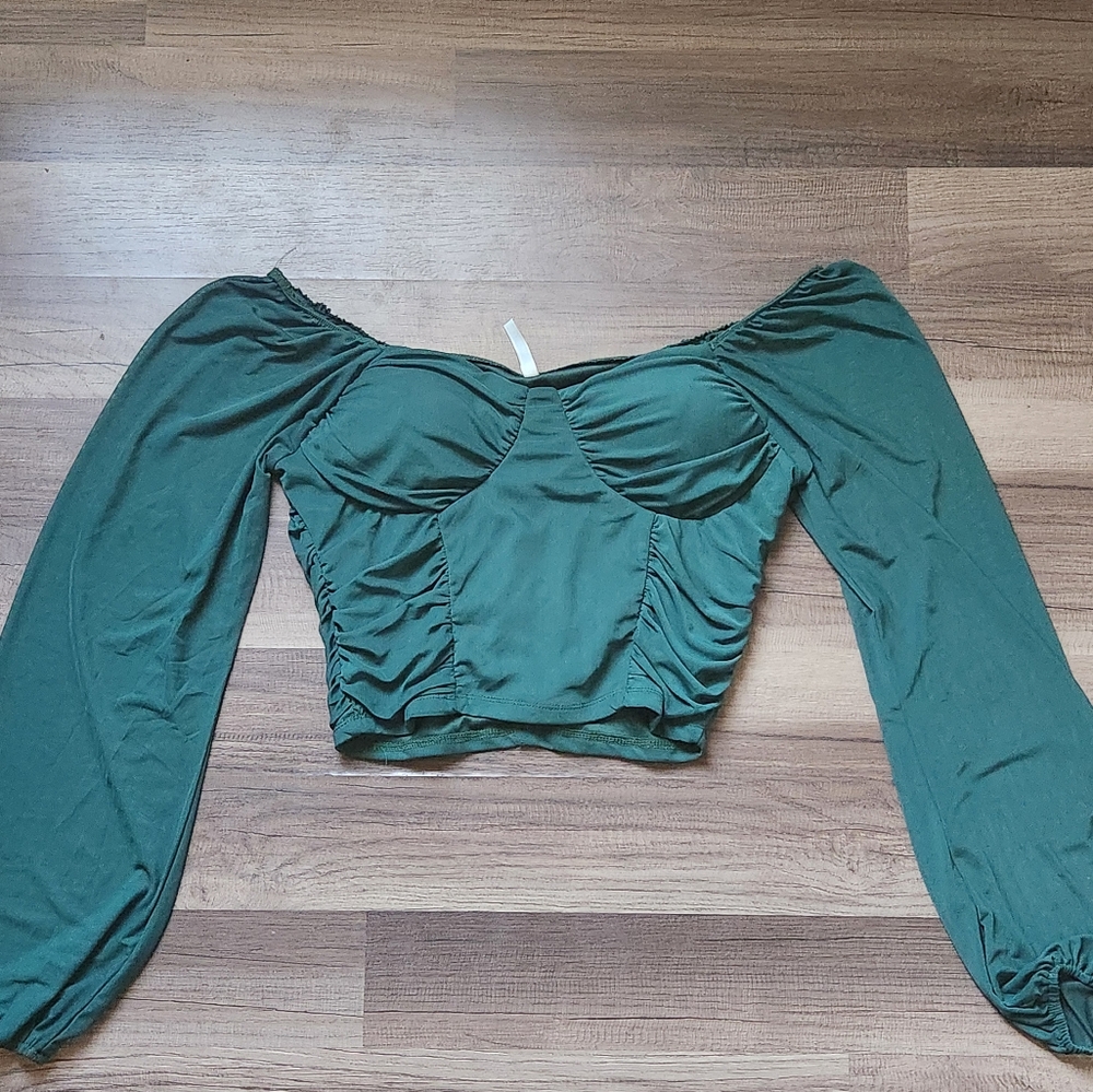 New Mode Green Crop Blouse Long Sleeve Size L Elegant Style